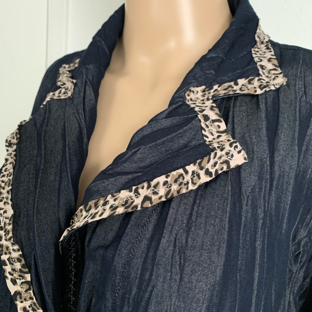 (Chico’s) Woman’s silky  blouse size L Dark blue